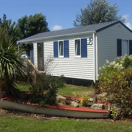 Camping Les Genets Kemp 4*